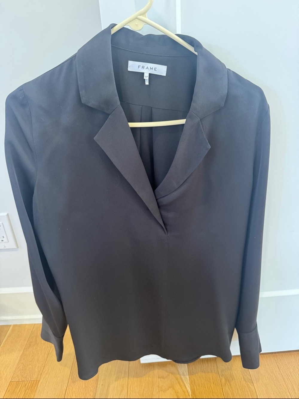 Frame Jet Black V-Neck Collar Silk Blouse